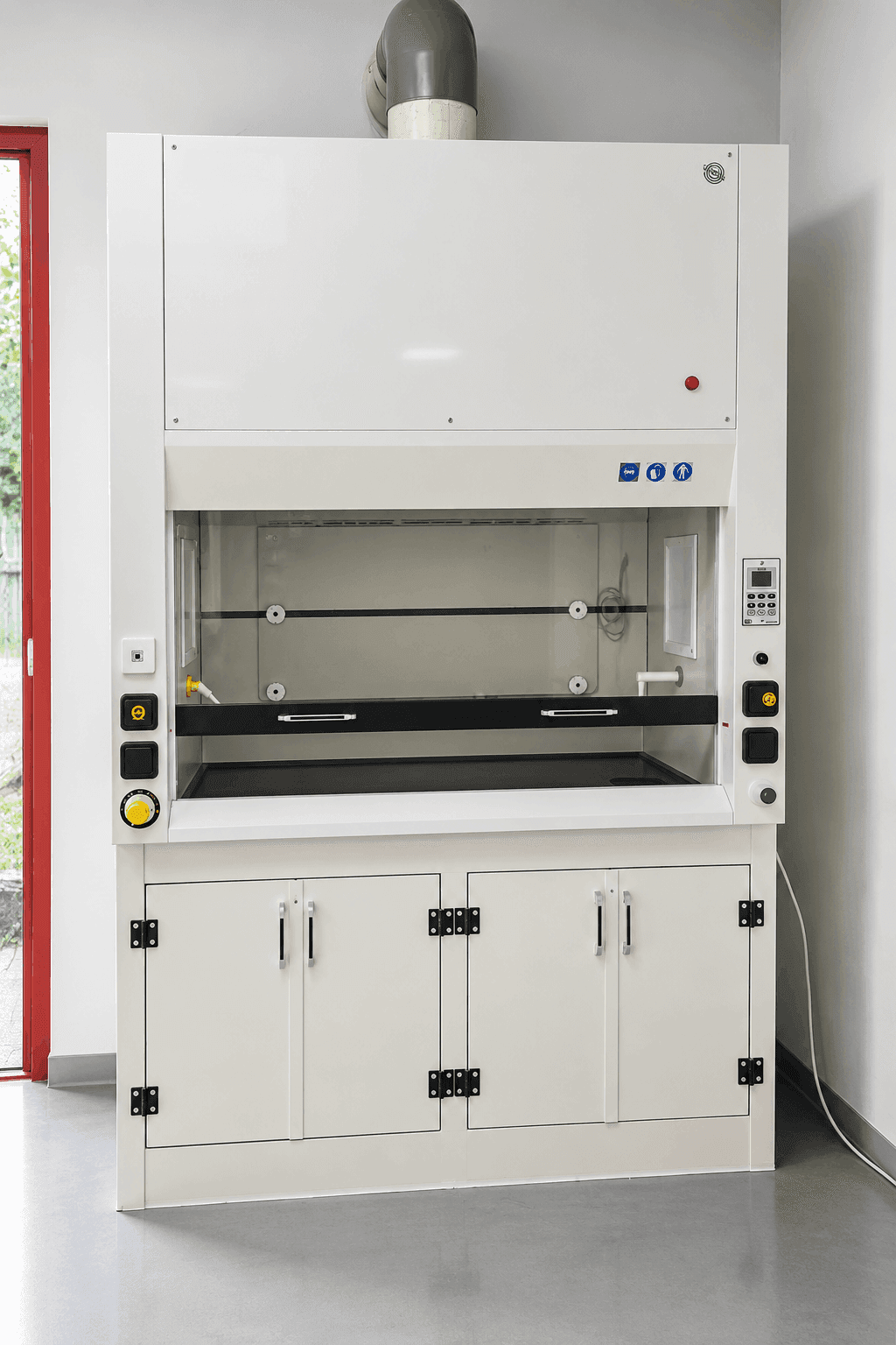 Fume Hood (Lemari Asam)